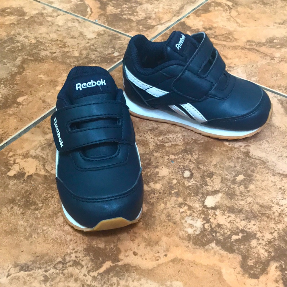 Baby Reebok so 5 shoes